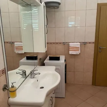 “snjezana” Apartamento