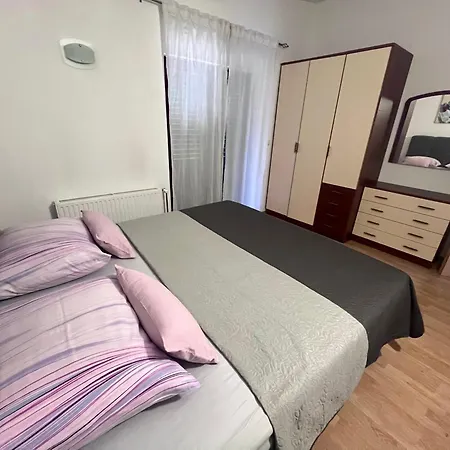 Apartman “snjezana” Marina