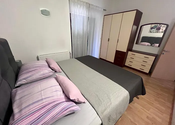 Apartman “snjezana” Marina