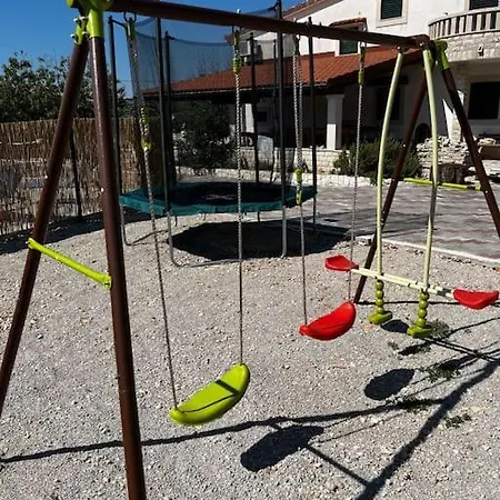 Apartamento “snjezana” Marina (Bossoglina)